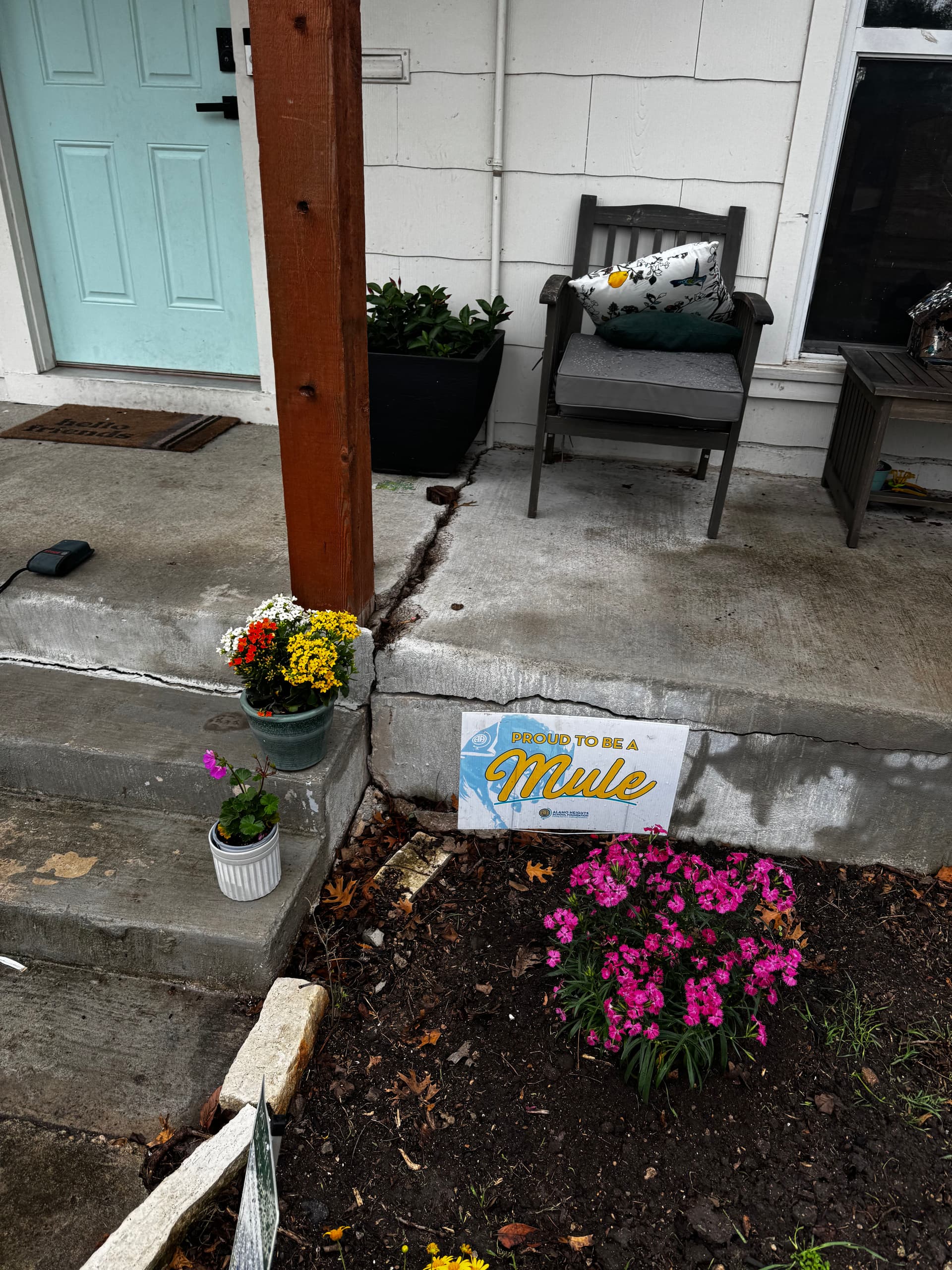 Gallery photos for Front Porch Makeover with Concrete Rehabilitation: Image #4
